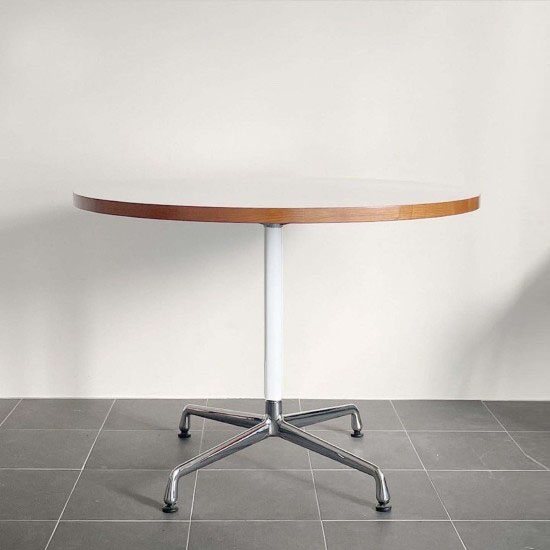 [예약판매]Herman Miller Eames Universal Base Dining and work Table