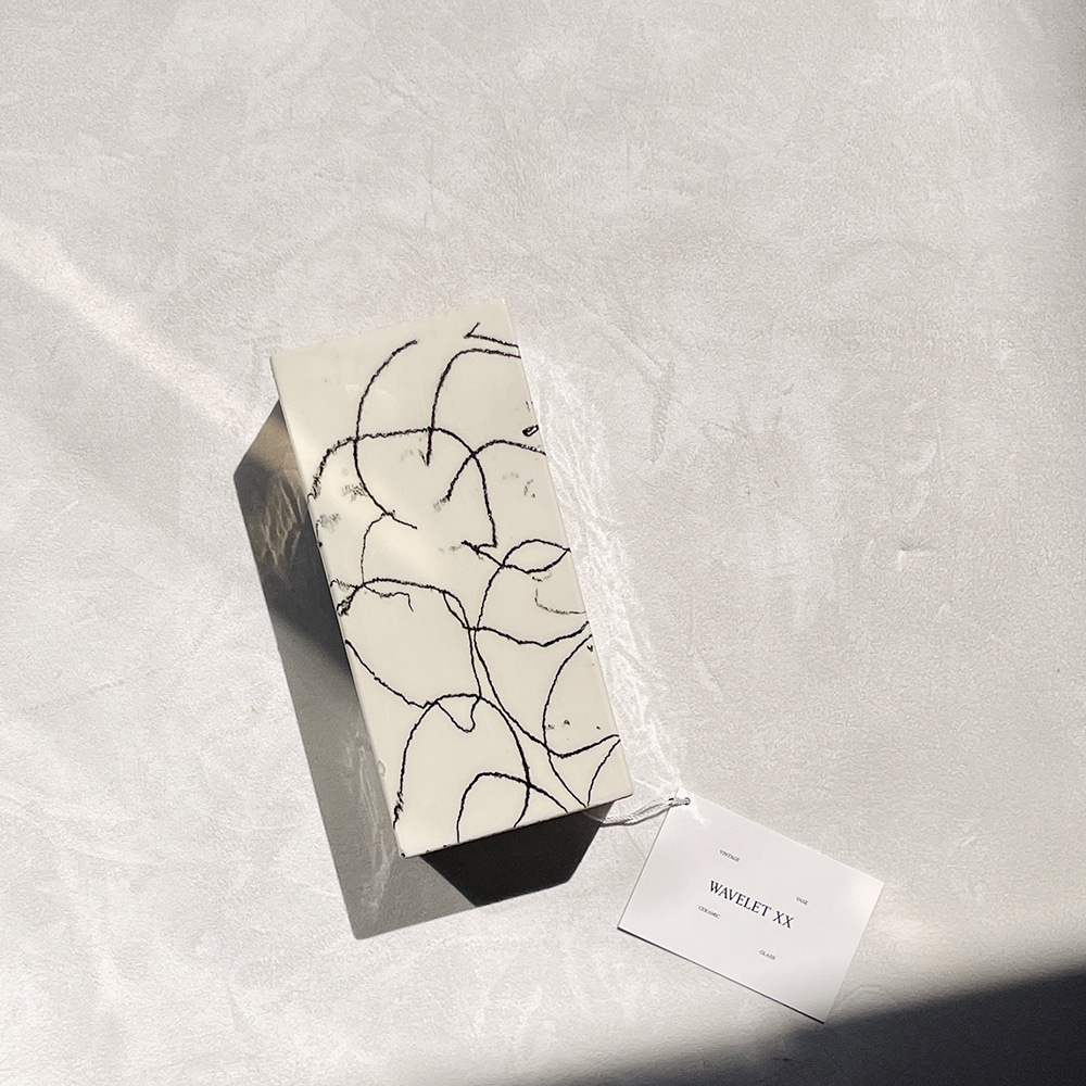 MCM ceramic  black squiggle lines rectangle vase