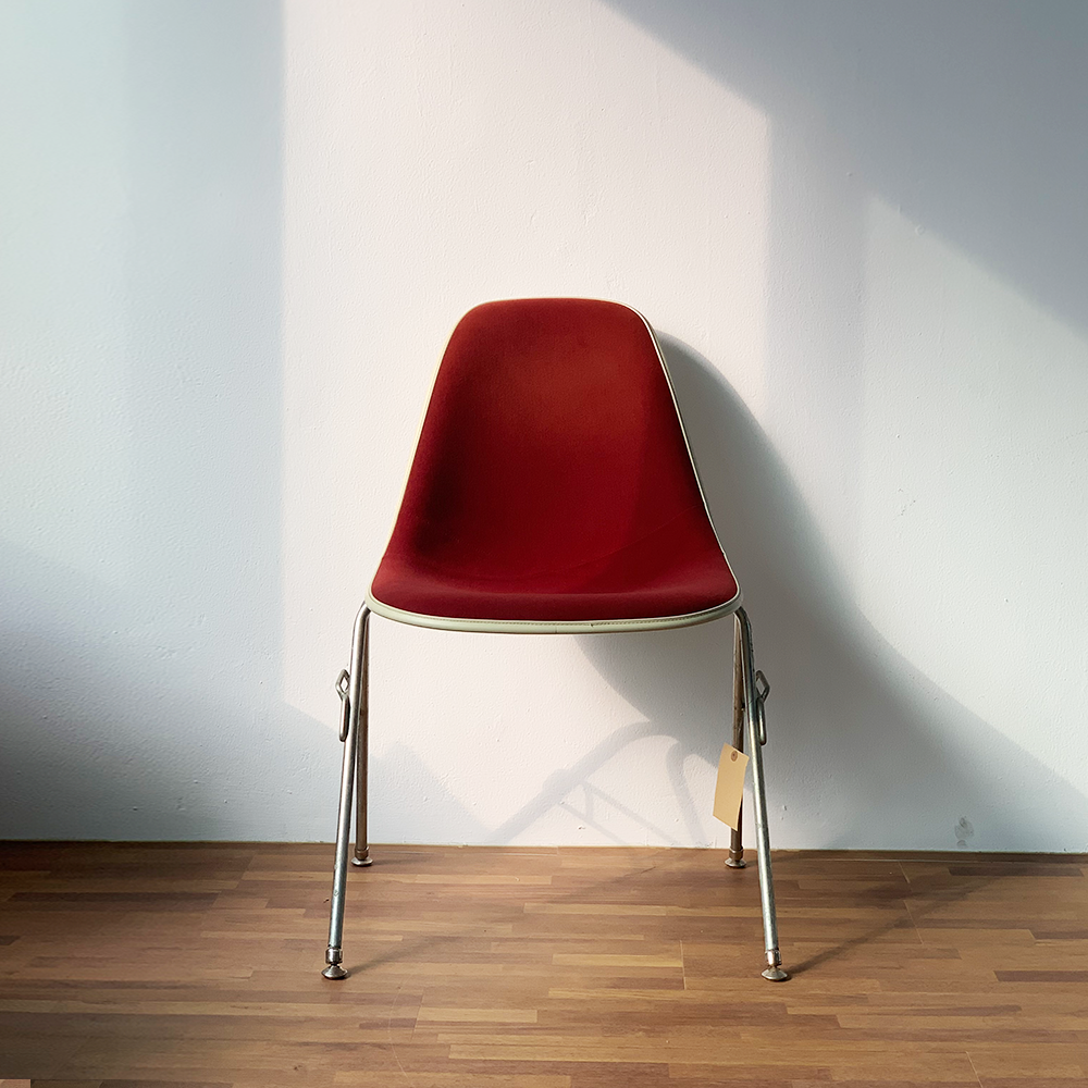 Herman Miller Charles &amp; Ray Eames Upholstered Textile Fiberglass DSS Shell Chair